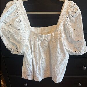 Vineyard Vines White Eyelet Puff-Sleeve Square Neck Top
